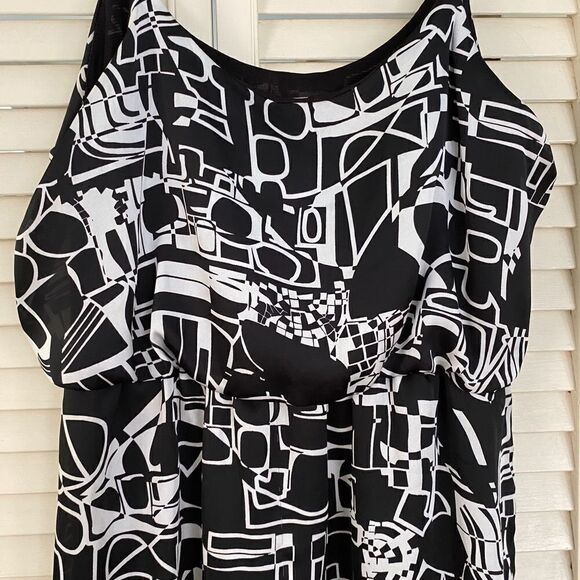 My Story black and white sundress - Picture 5 of 8